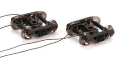 Athearn G61383 HO Scale 70-Ton Truck With Electrical Pickup (1 Pair)