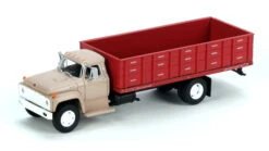 Athearn 96825 HO Scale Ford F-850 Grain Truck Tan