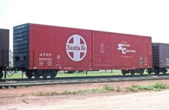 Athearn Genesis G26878 HO Scale 60' XB-172 Boxcar Santa Fe ATSF 600518